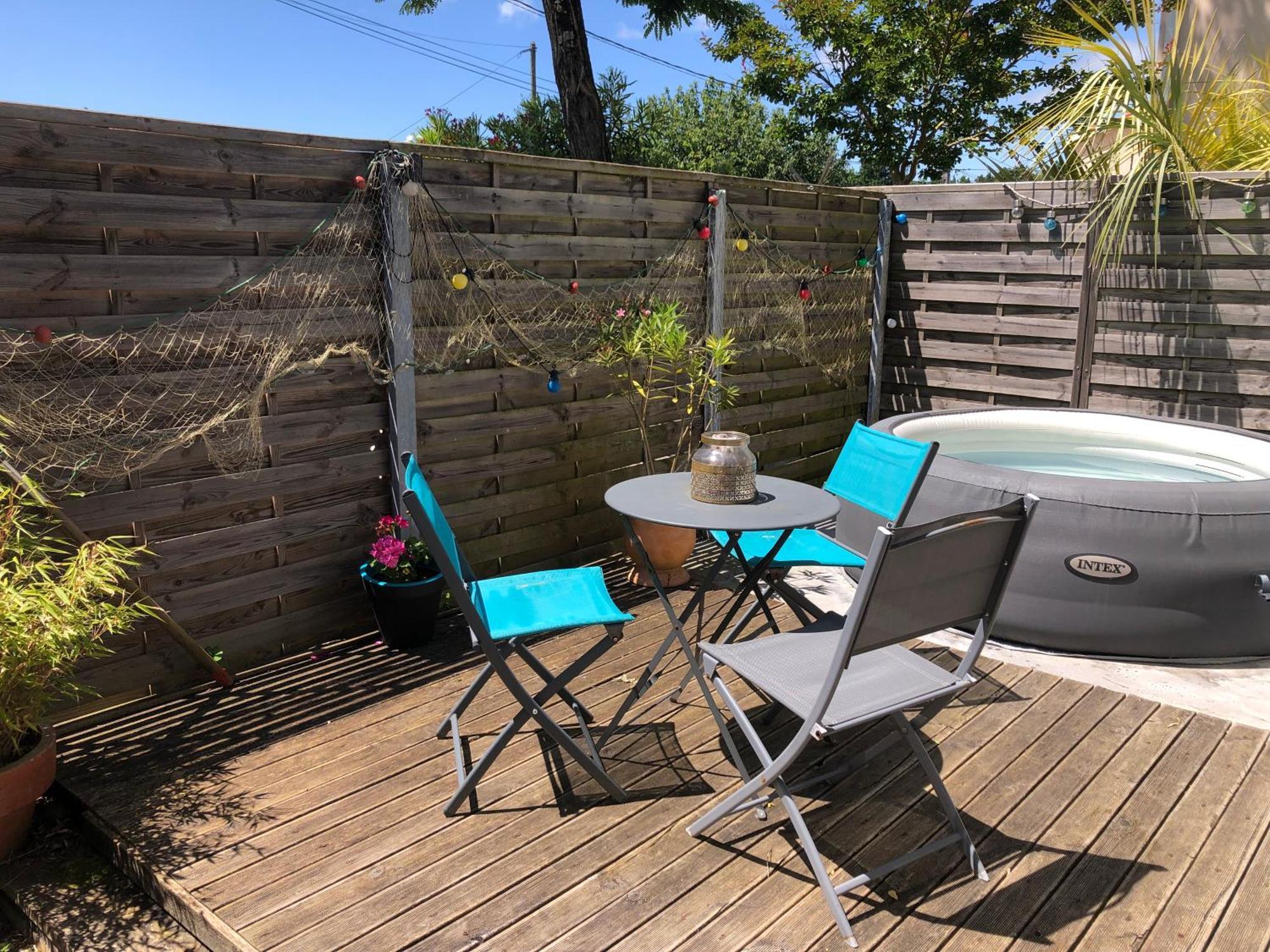 Maison au Calme Climatisée avec spa de mai à fin octobre Villa Royan Esterno foto